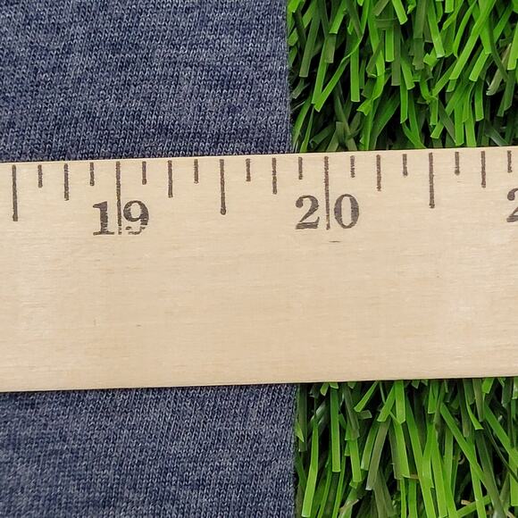 Marvel Superheroes Shirt Medium 20x26 Gray Spider-Man Comics - Picture 4 of 11